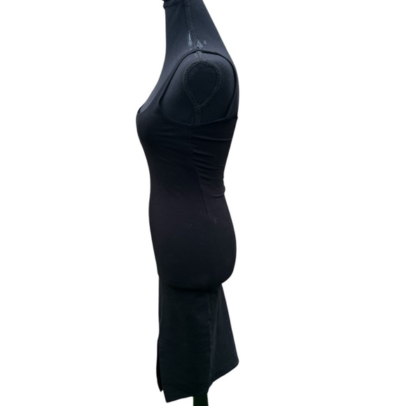 NWOT Women’s tight knit, black thin strap dress size small by Forever 21 - Picture 2 of 3